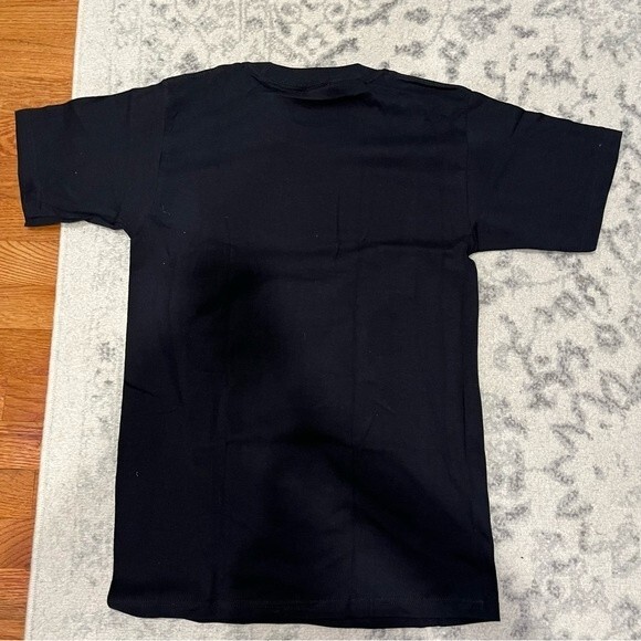 NWT Black Cancun Mexico Neon Splatter Graphic T Shirt Size Small - Picture 4 of 4